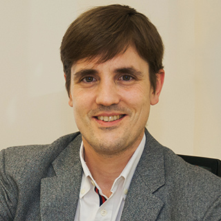 Dr. Ricardo Casal Grau